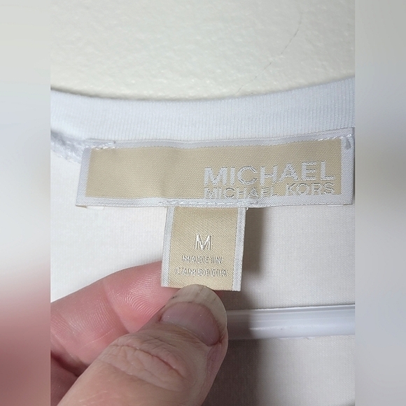 Women's Michael Kors White Layered Flowy Tank Top, Size Medium - Picture 3 of 3